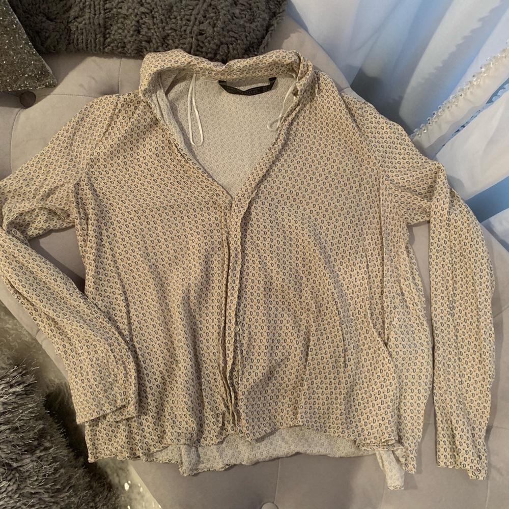 Zara blouse - Picture 5 of 5